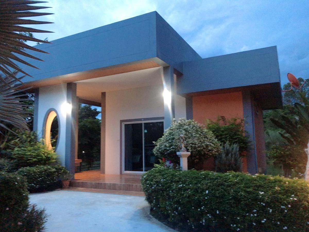 Ok Farm Resort Det Udom Exterior photo