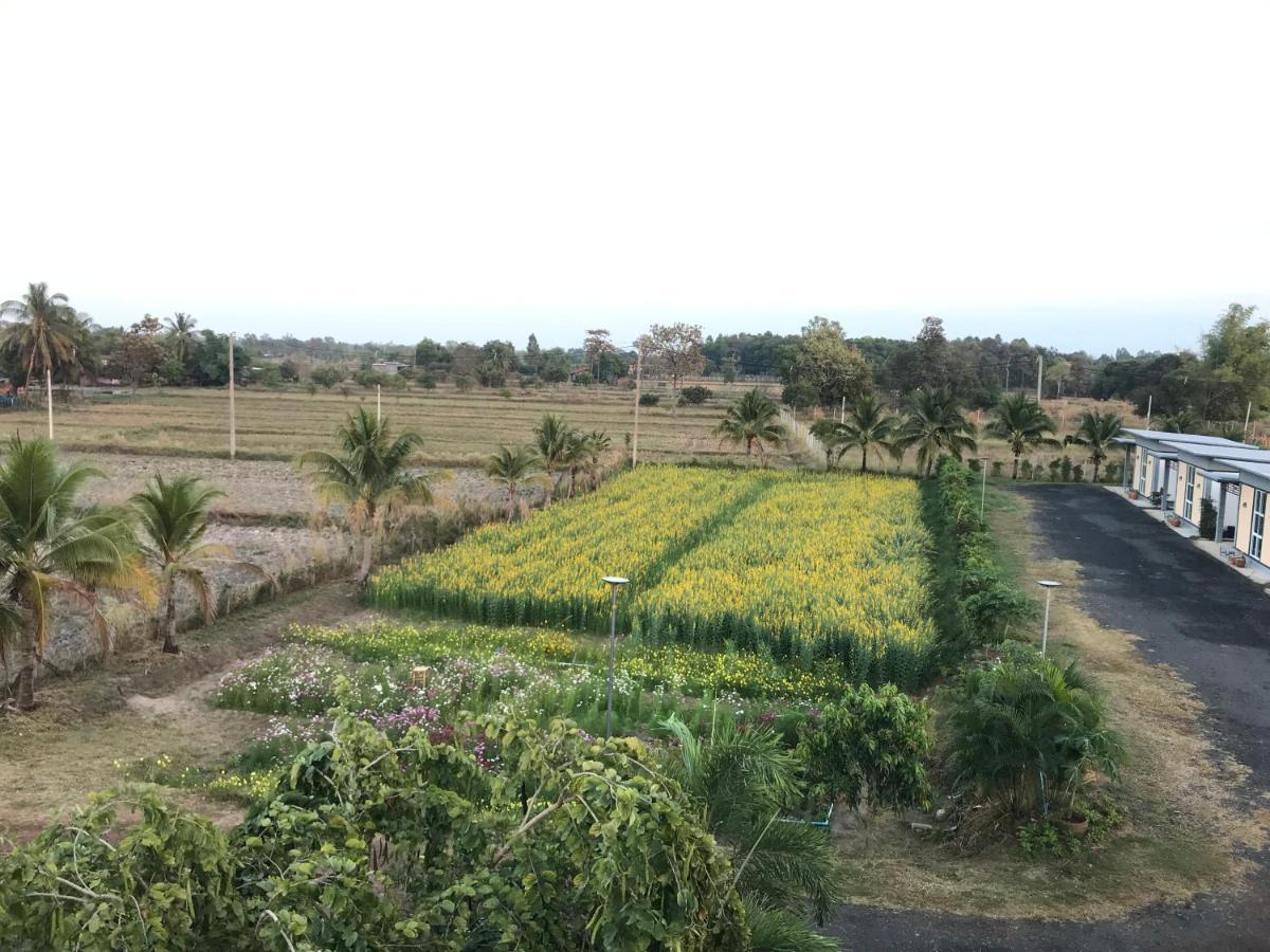 Ok Farm Resort Det Udom Exterior photo